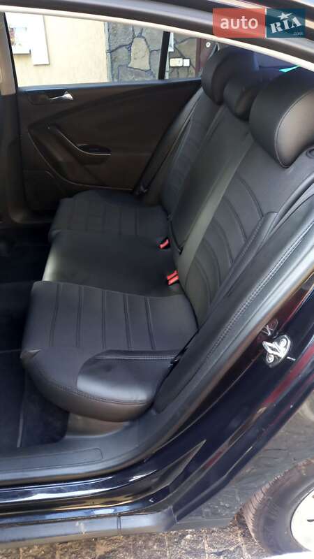 Седан Volkswagen Passat 2007 в Краснограде