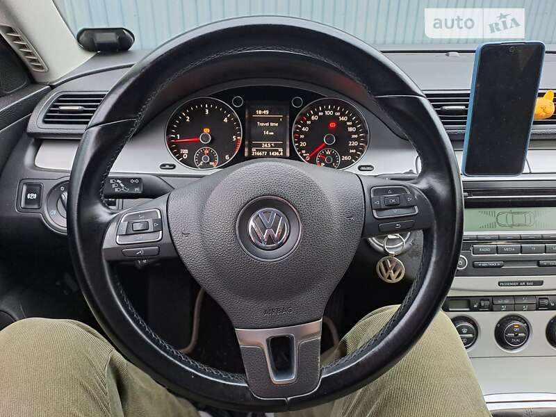 Універсал Volkswagen Passat 2010 в Знам'янці