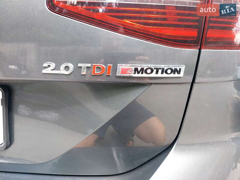 Універсал Volkswagen Passat 2015 в Тернополі