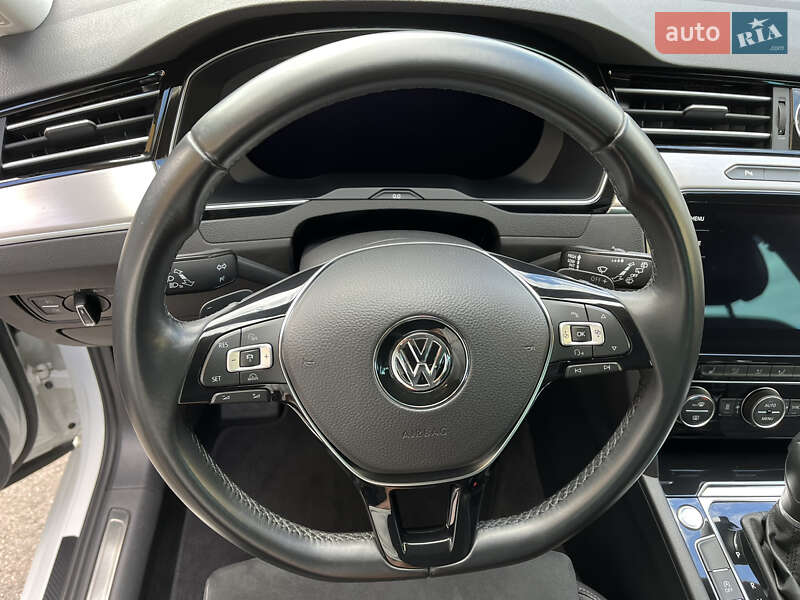 Универсал Volkswagen Passat 2017 в Луцке