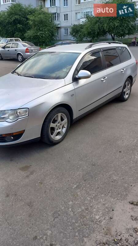 Универсал Volkswagen Passat 2006 в Белой Церкви фото 3 Универсал Volkswagen Passat 2006 в Белой Церкви
