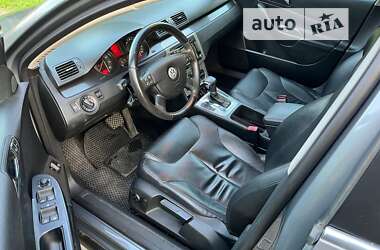 Седан Volkswagen Passat 2005 в 