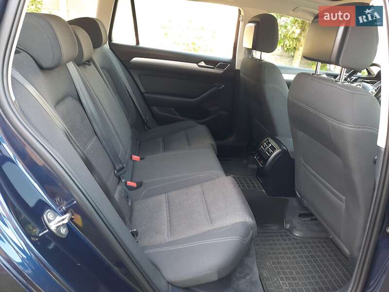 Универсал Volkswagen Passat 2015 в Радивилове