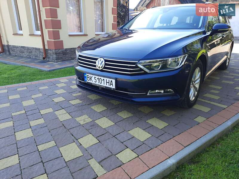 Универсал Volkswagen Passat 2015 в Радивилове