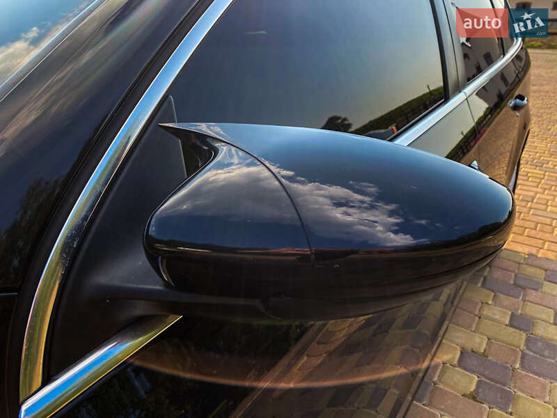 Универсал Volkswagen Passat 2012 в Берегово