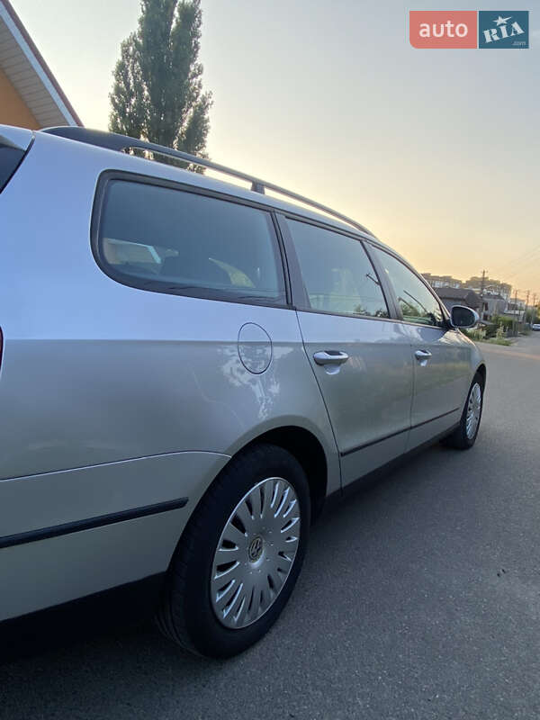 Универсал Volkswagen Passat 2007 в Луцке