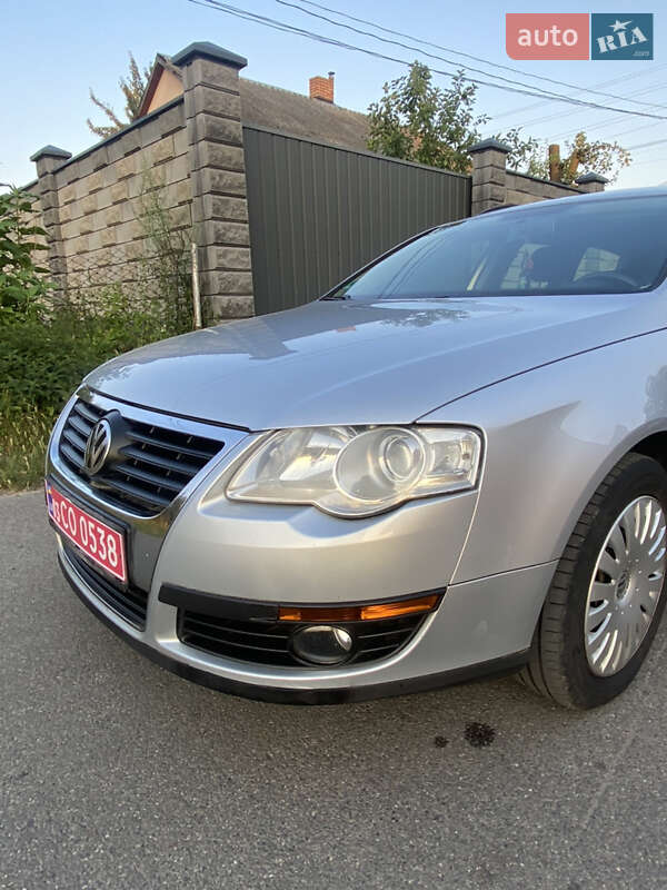 Универсал Volkswagen Passat 2007 в Луцке