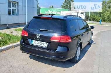 Універсал Volkswagen Passat 2011 в Збаражі