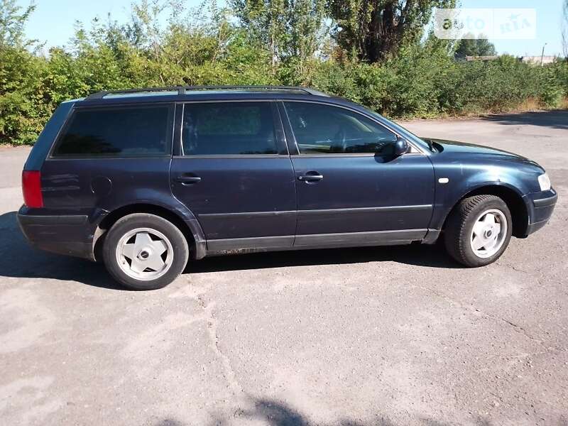 Универсал Volkswagen Passat 1998 в Перещепине