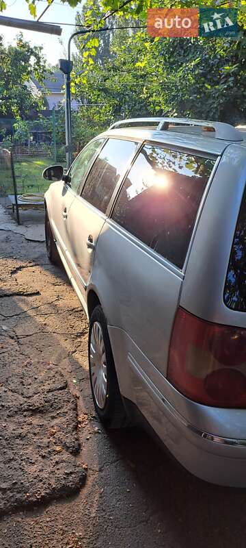 Универсал Volkswagen Passat 2003 в Одессе
