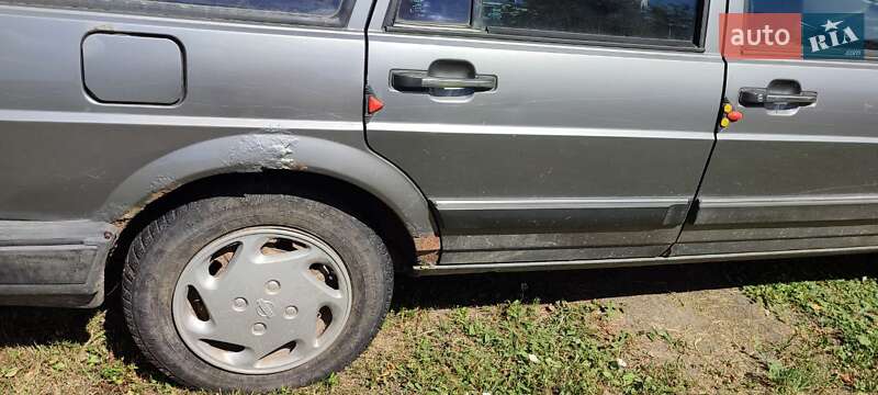 Универсал Volkswagen Passat 1986 в Малине