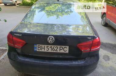 Седан Volkswagen Passat 2014 в Одесі