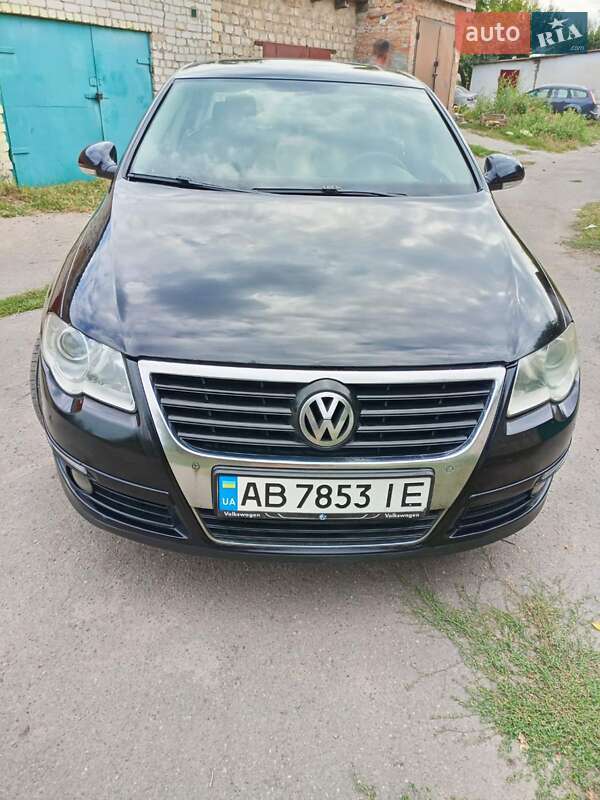 Седан Volkswagen Passat 2005 в Виннице
