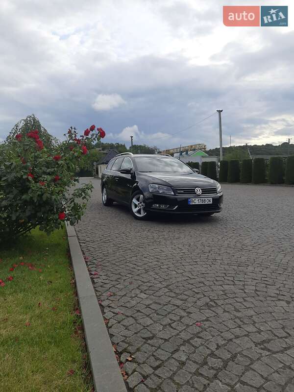Универсал Volkswagen Passat 2013 в Жовкве фото 33 Универсал Volkswagen Passat 2013 в Жовкве