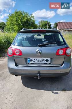 Универсал Volkswagen Passat 2005 в Луцке