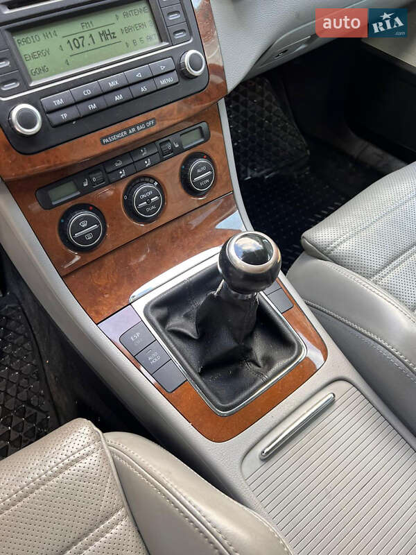 Универсал Volkswagen Passat 2006 в Тячеве фото 14 Универсал Volkswagen Passat 2006 в Тячеве