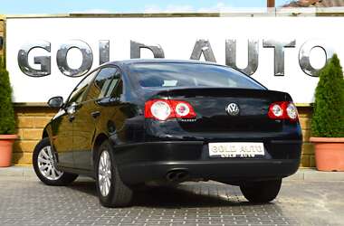 Седан Volkswagen Passat 2008 в 