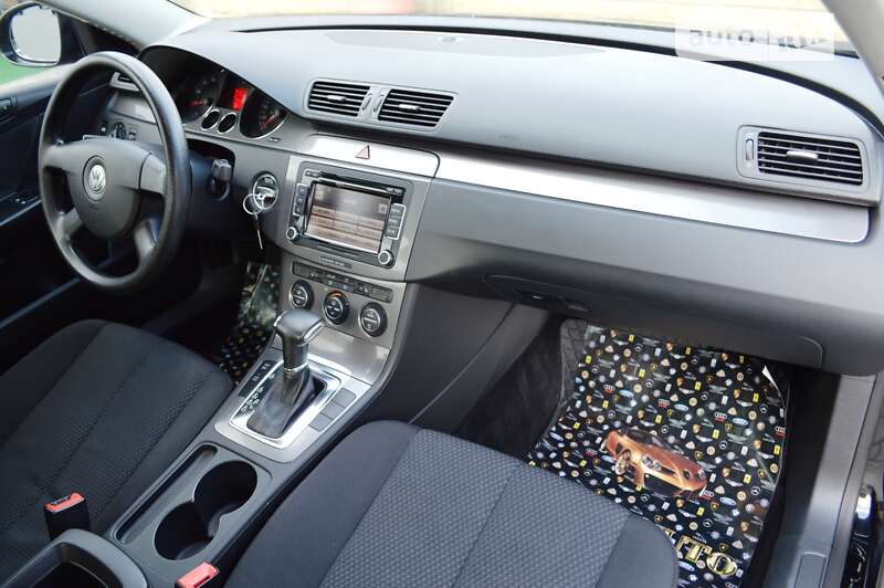 Седан Volkswagen Passat 2008 в Одесі