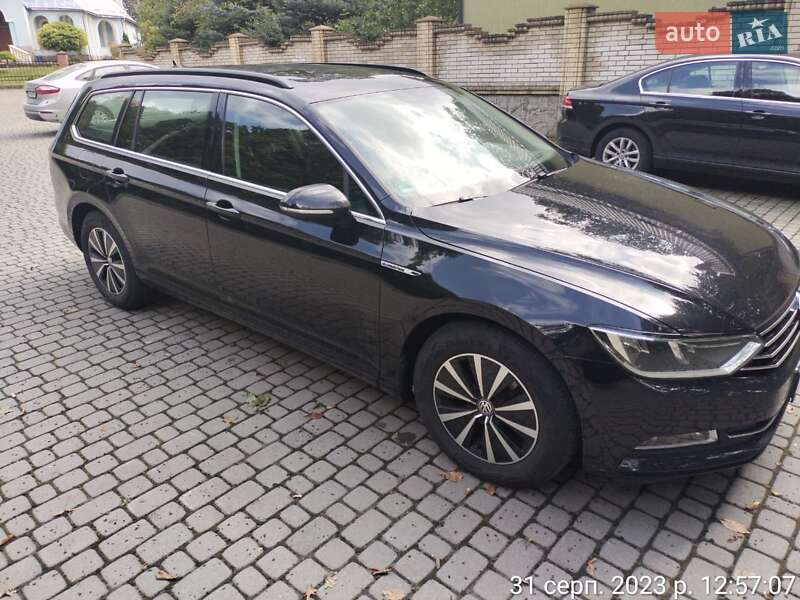 Универсал Volkswagen Passat 2016 в Львове