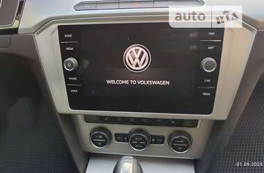 Универсал Volkswagen Passat 2018 в Снятине
