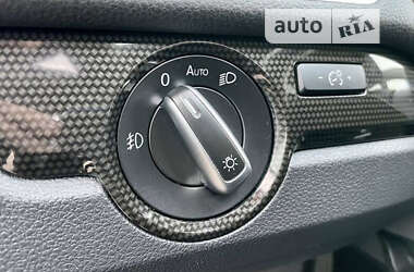 Седан Volkswagen Passat 2013 в 
