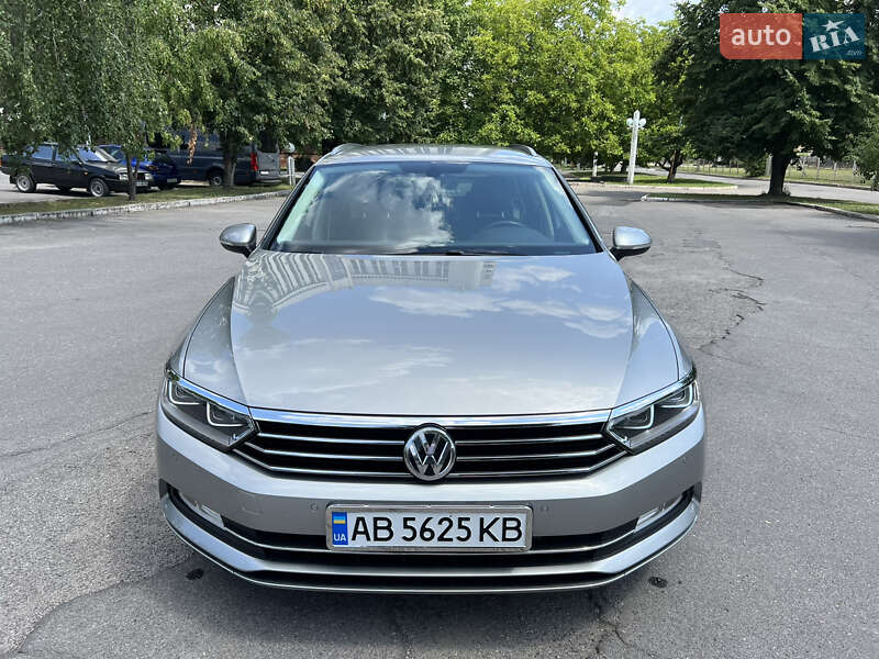 Универсал Volkswagen Passat 2017 в Виннице