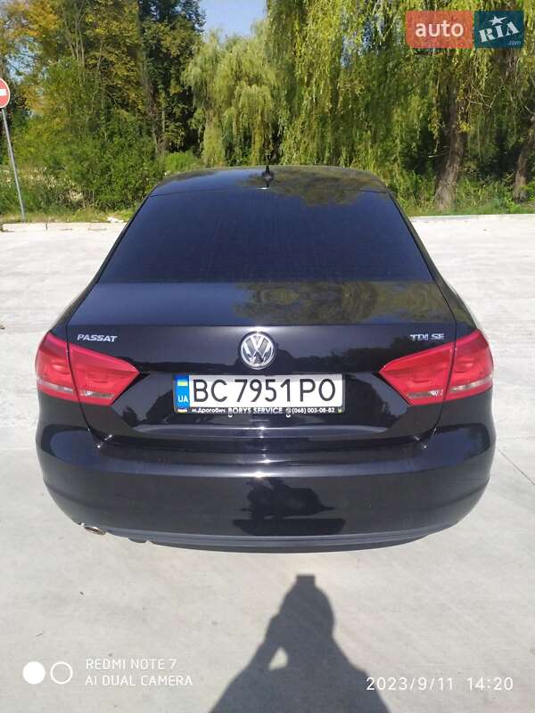 Седан Volkswagen Passat 2015 в Дрогобыче