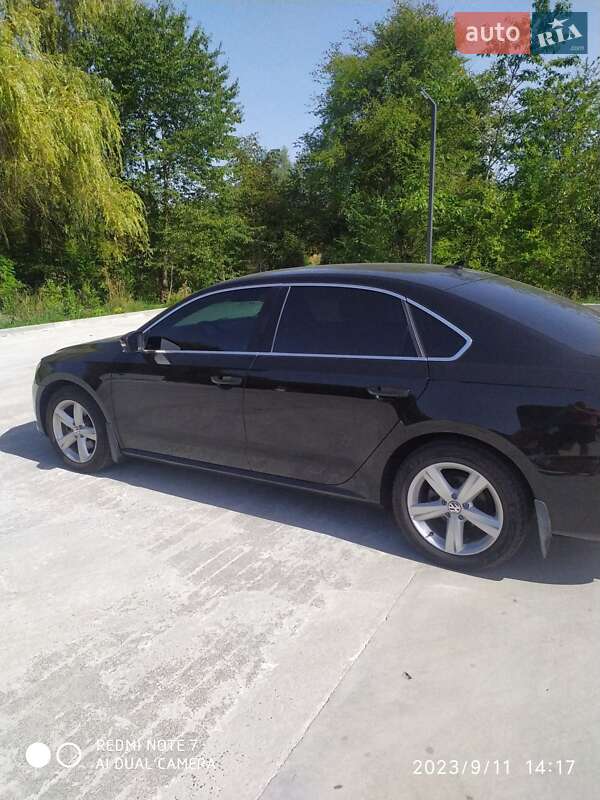 Седан Volkswagen Passat 2015 в Дрогобыче