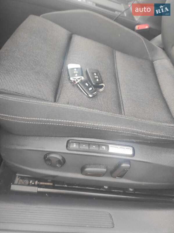 Универсал Volkswagen Passat 2016 в Тульчине