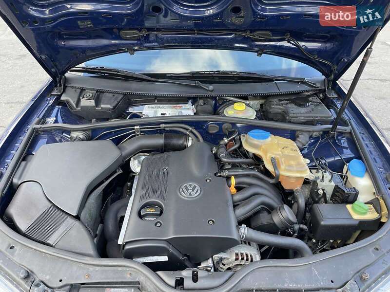 Універсал Volkswagen Passat 2000 в Івано-Франківську