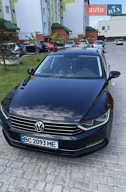 Универсал Volkswagen Passat 2016 в Львове