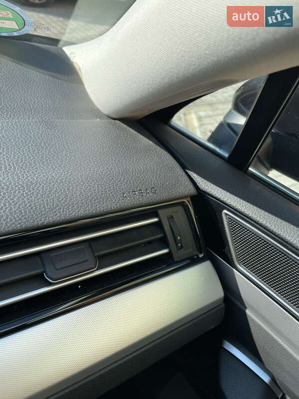 Универсал Volkswagen Passat 2016 в Львове