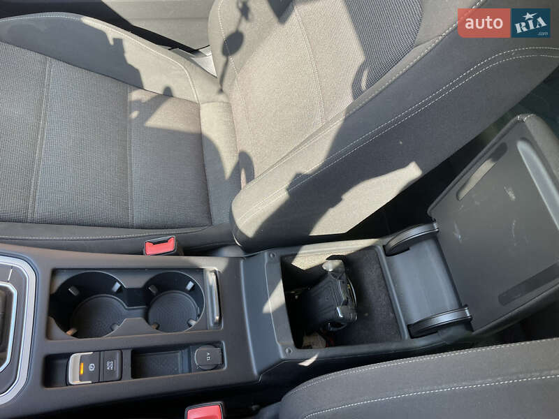 Универсал Volkswagen Passat 2016 в Львове