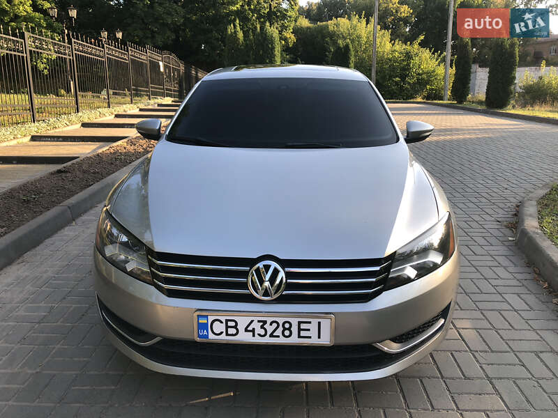 Седан Volkswagen Passat 2011 в Прилуках