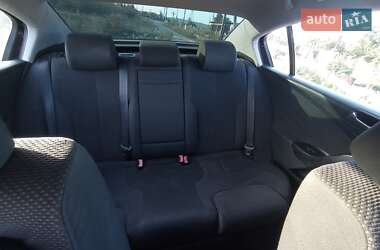 Седан Volkswagen Passat 2006 в 