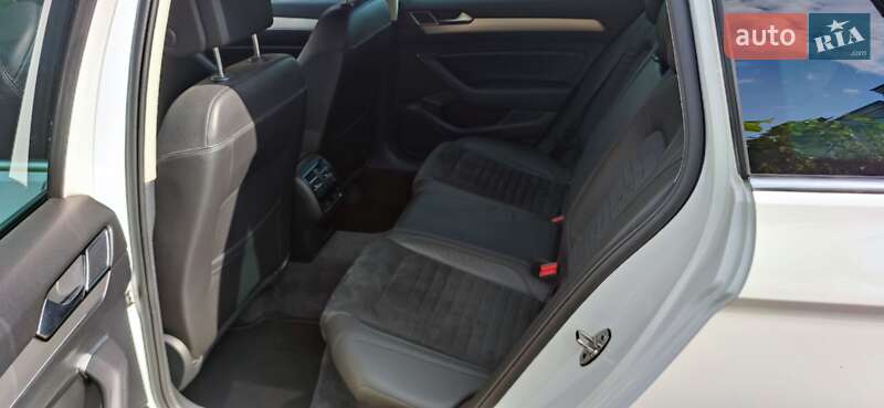 Универсал Volkswagen Passat 2017 в Чорткове