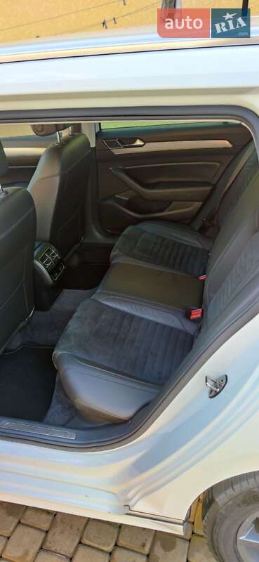 Универсал Volkswagen Passat 2017 в Чорткове