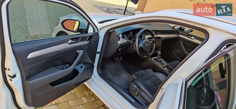 Универсал Volkswagen Passat 2017 в Чорткове