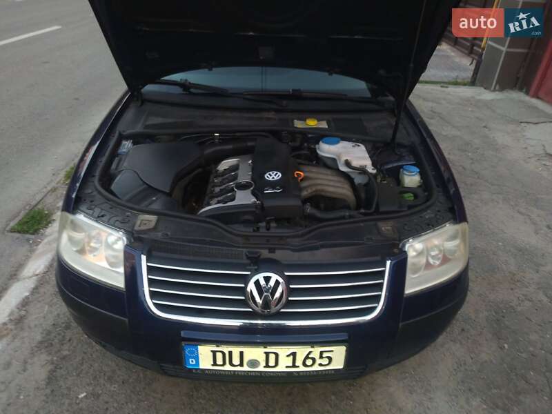 Універсал Volkswagen Passat 2002 в Харкові