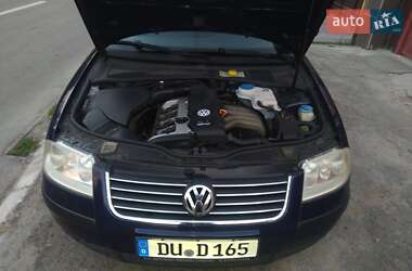 Универсал Volkswagen Passat 2002 в 