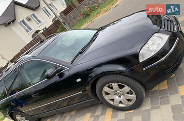 Универсал Volkswagen Passat 2002 в Вишневом