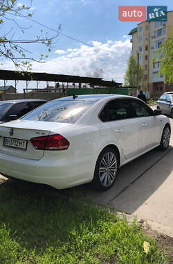 Седан Volkswagen Passat 2015 в 