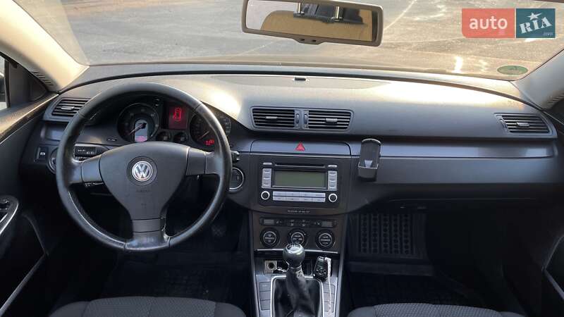 Универсал Volkswagen Passat 2006 в Луцке фото 6 Универсал Volkswagen Passat 2006 в Луцке