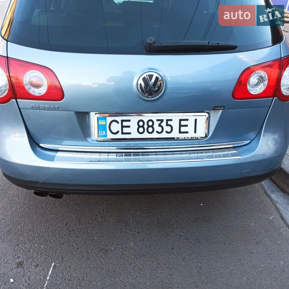 2010 Volkswagen Passat - мініатюра 18