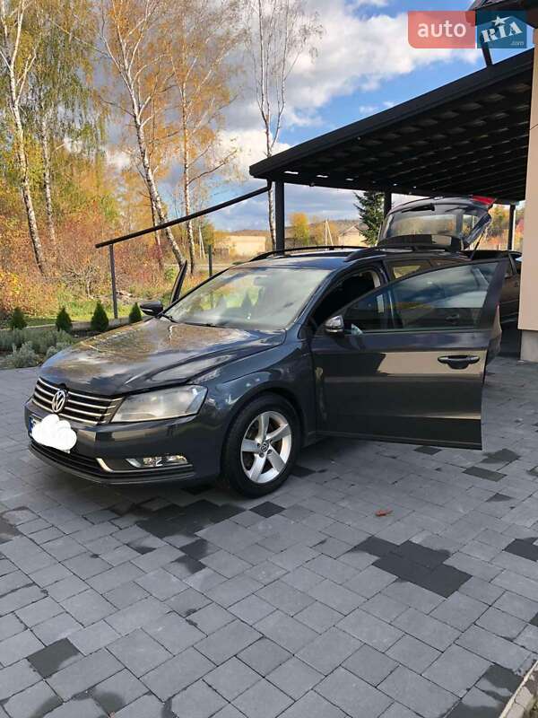 Volkswagen Passat 2011