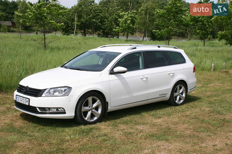 Универсал Volkswagen Passat 2011 в Черновцах