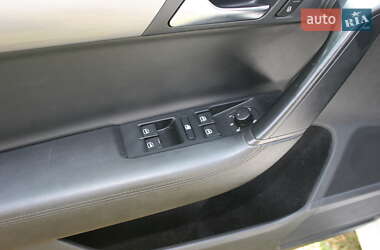Универсал Volkswagen Passat 2011 в 