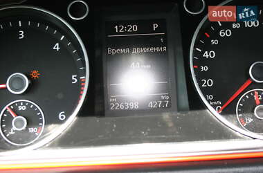 Универсал Volkswagen Passat 2011 в 