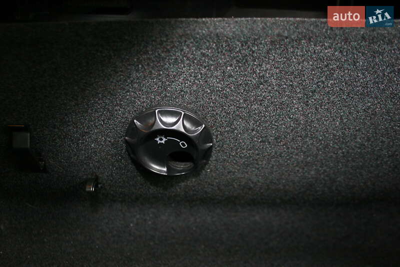 Универсал Volkswagen Passat 2011 в Черновцах