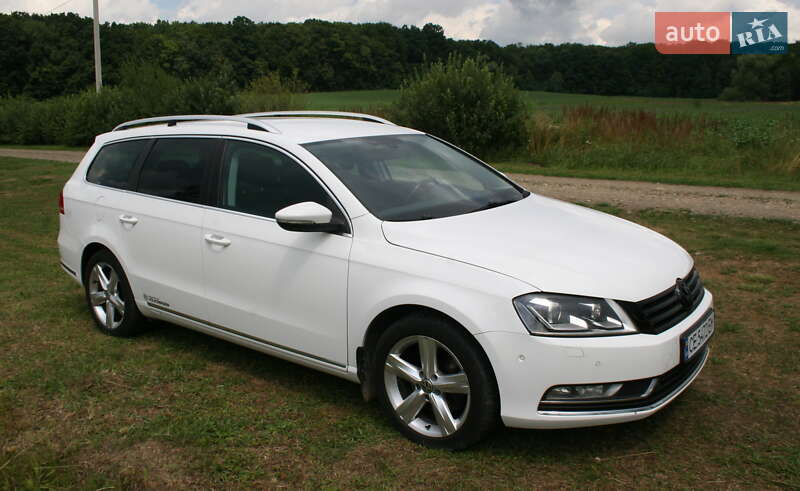 Универсал Volkswagen Passat 2011 в Черновцах